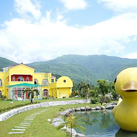 依比鴨鴨水岸會館 Ducking House Bed & Breakfast Руисуи Екстериор снимка