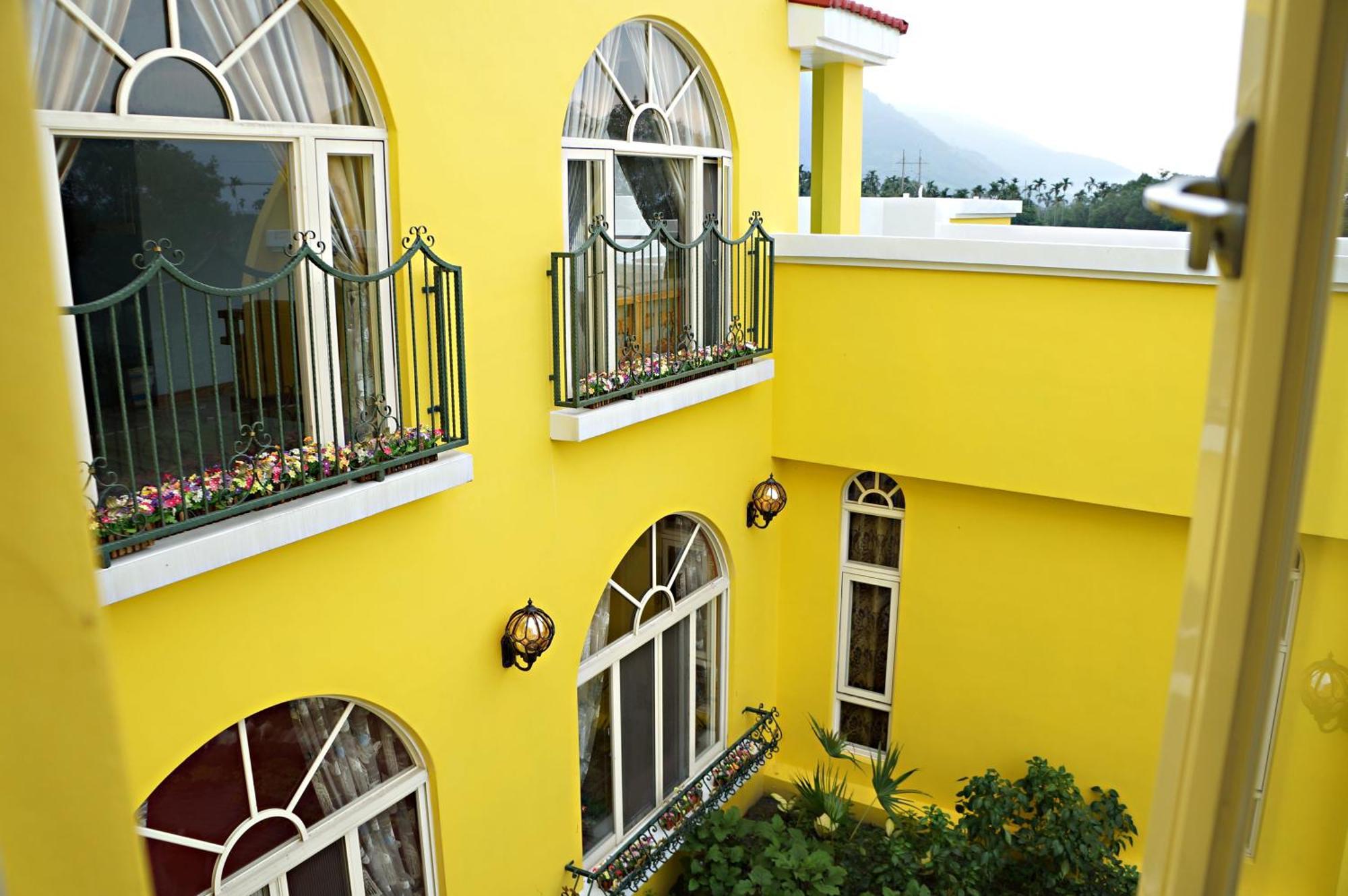 依比鴨鴨水岸會館 Ducking House Bed & Breakfast Руисуи Екстериор снимка